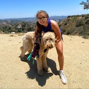 Meet your Posher, Clementina